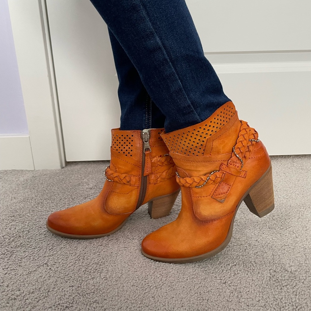 MJUS Boots orange size 37EU(6.5US)
